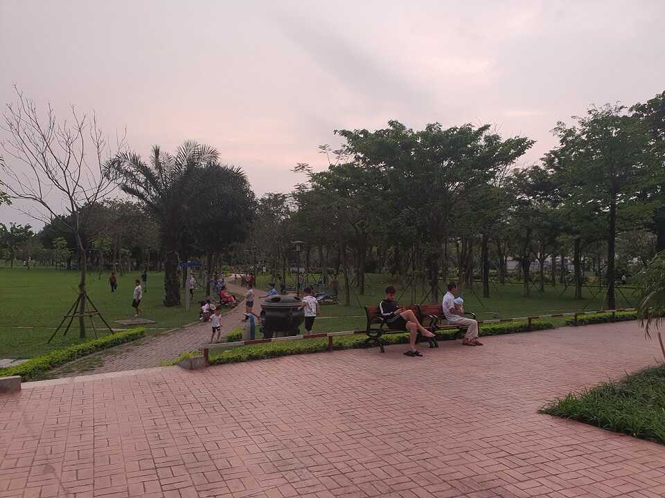 hồng hà eco city công viên